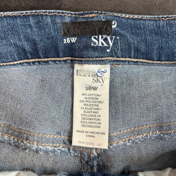 Terra Sky Womens Denim Shorts Embroidered Side Trim Frayed Hem Blue Size 16W - Picture 4 of 7